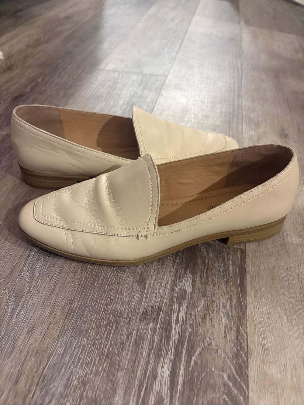 Lucky Brand Fiana Cream Leather Loafers Women’s 9.5M